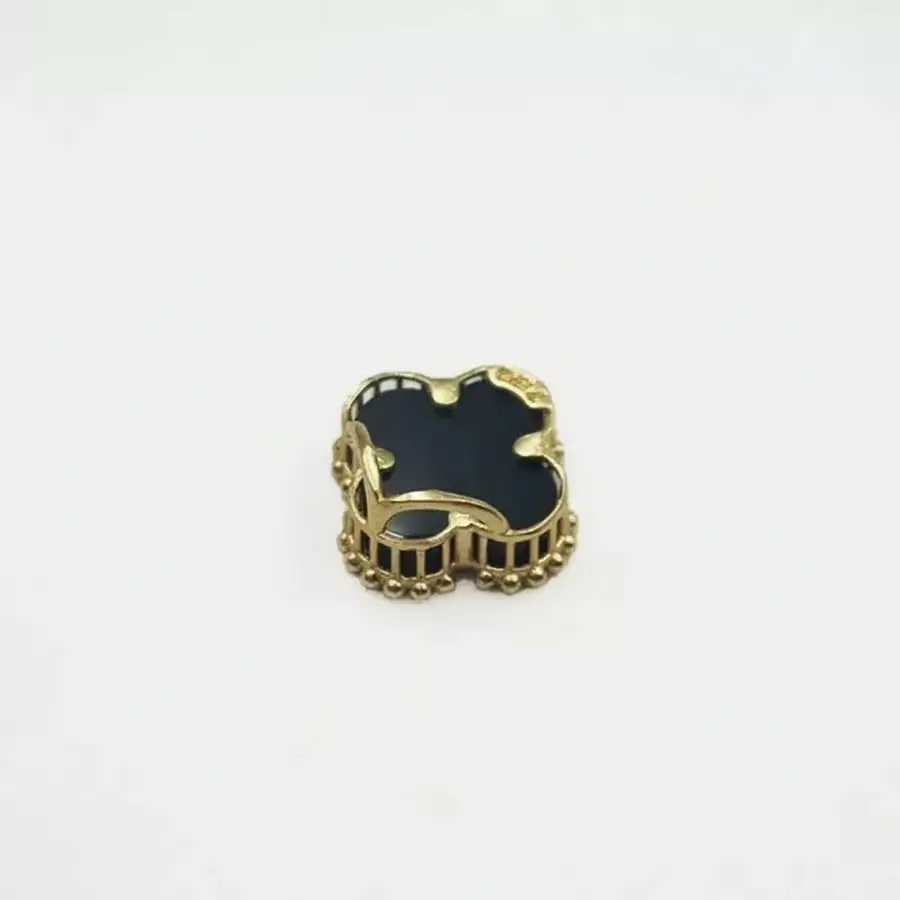 Pingente de Ouro 18k Trevo com Pedra Ônix - Imagem 3